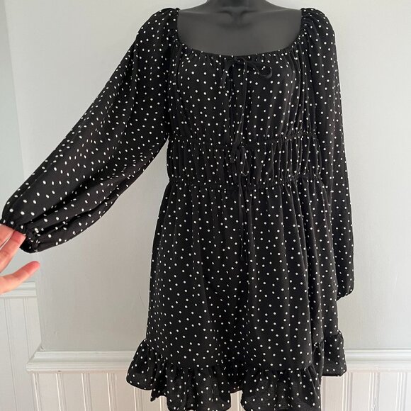 ASOS Curve  Long Sleeve Black and White Polka Dot Mini Dress, Size 14 - Picture 1 of 15